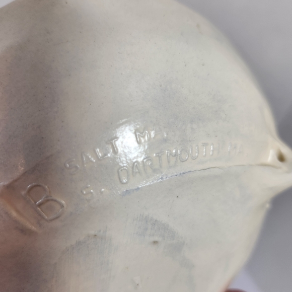 Salt marsh pottery botanical flower bowl handpainted darthmouth Mass. signed - Picture 4 of 9